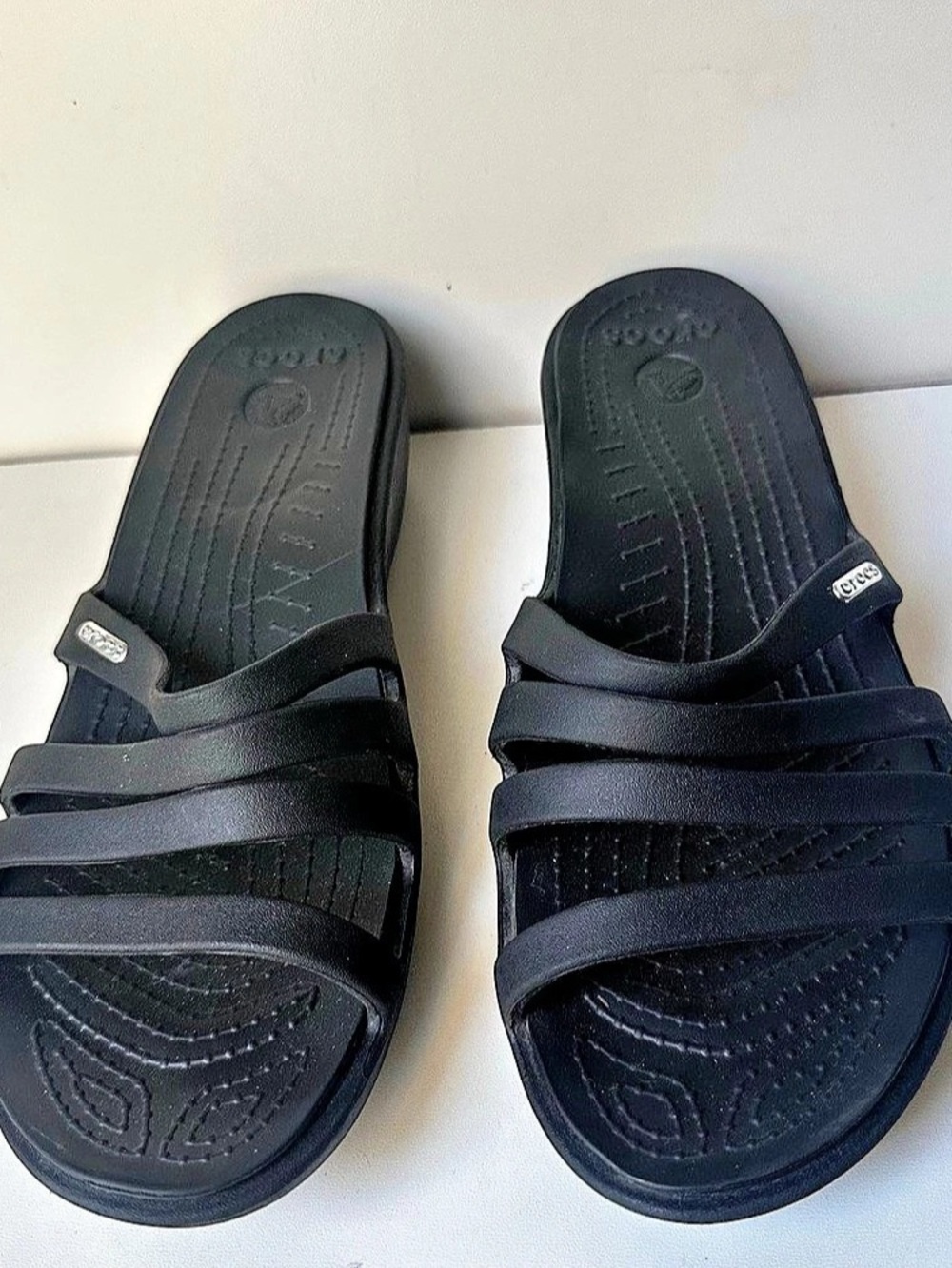 Crocs Women’s Size 11 Black Patricia Strappy Wedge Sandals Low Heel Slip On